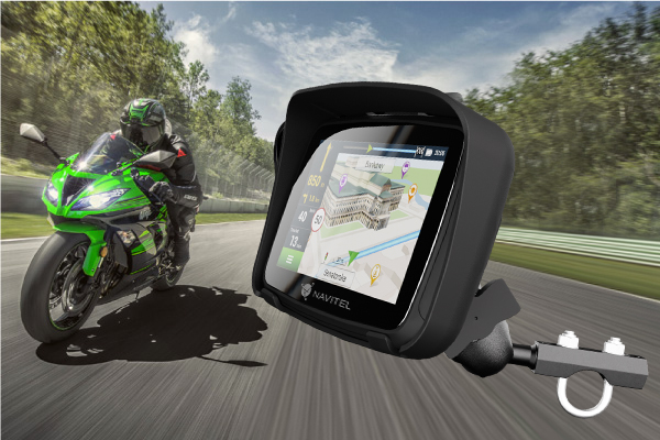 NAVITEL G590 MOTO-2